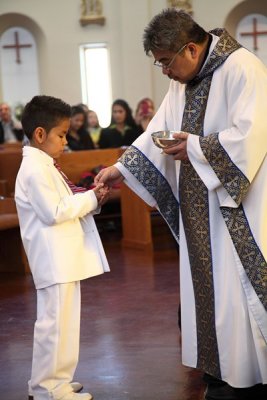 OLG_FirstCommunion_0900_14Apr2013_0019 [400x600].JPG