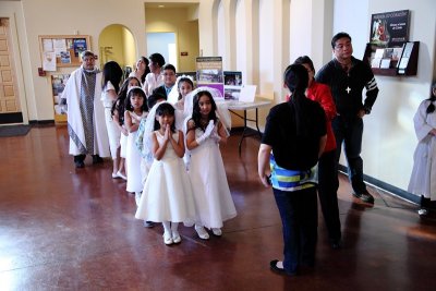 OLG_FirstCommunion_1730_14Apr2013_0101 [800x533].JPG