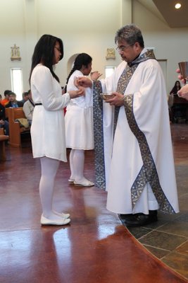 OLG_FirstCommunion_1730_14Apr2013_0112 [400x600].JPG