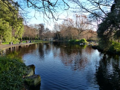 The little lake in the city centre on a gloriously sunny winters day