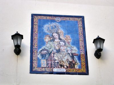 Granada.Azulejo a  La Virgen del Carmen