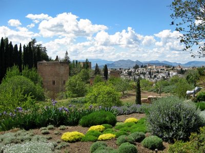 La Alhambra. Vista desde los Jardines del Generalife