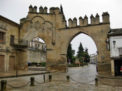 Baeza. Puerta de Jan y Arco de Villalar