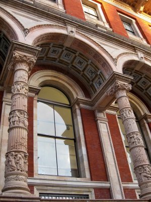 Victoria and Albert Museum