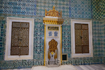 Hall with a Fountain in the Harem vestibule where princes and consorts waited to enter the Sultans Imperial Hall Topkapi Palace 