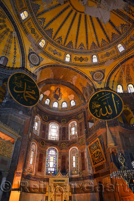 Golden Apse with mosaic of Mary and Christ child in Hagia Sophia Istanbul