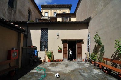 backyard, Sant'Apollonia Church - 9214