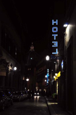Night street, Florence - 0221