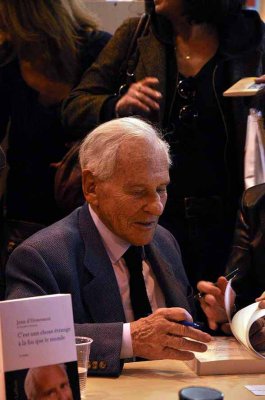 Jean d'Ormesson au Salon du livre de Paris 2011 - 5325
