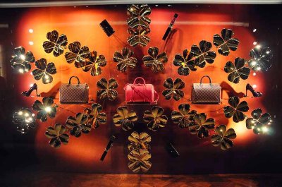 vitrine Louis Vuitton au Bon Marché - 9913