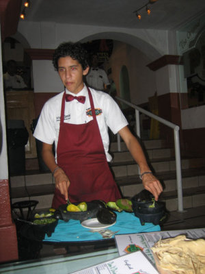 the fresh guac boy @ Pipi's