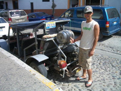 mike and his dune buggy... both sportin' camo!