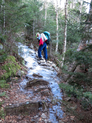 Frank negotiates one of the many icy sections on the way to the summit