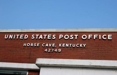 Horse Cave,KY _6044rs.jpg