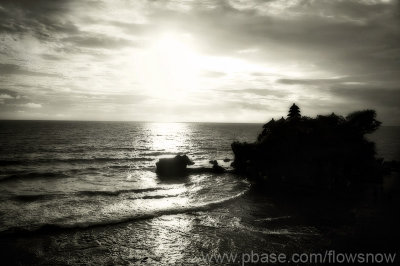 Almost Sunset: Tanah Lot