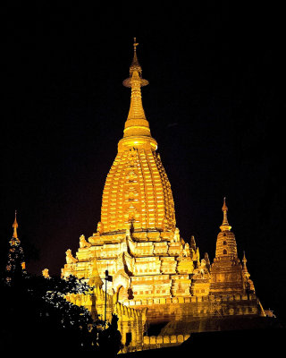 Ananda Phaya pagoda