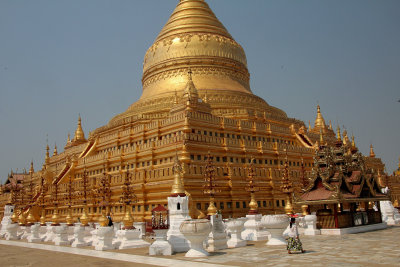 Schwezigon Pagoda