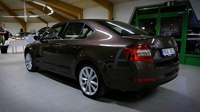 skoda octavia 02.JPG