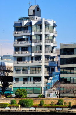 Apartments with River View