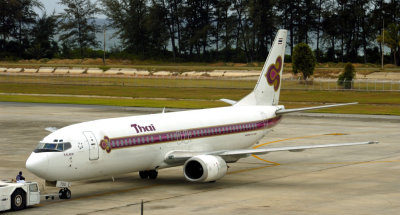 Thai Boeing 737/400, HS-TDG 
