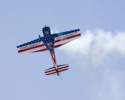 LH0G2250Steamboat Airfest.jpg