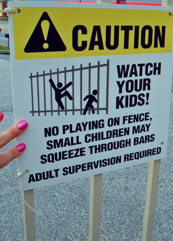 No Playing on Fence!<br>8-29-06