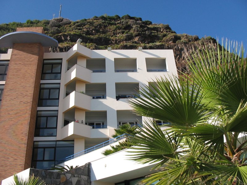 Calheta Beach Hotel