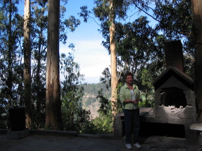 On road to Nuns Valley