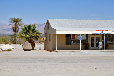 Desert Center Post Office