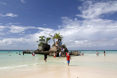 Willy's Rock, Boracay