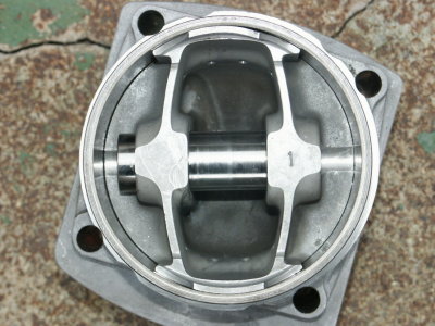 RSR 3.0 Liter 95mm MAHLE Pistons and Cylinders - Photo 20.JPG
