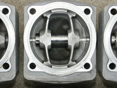 RSR 3.0 Liter 95mm MAHLE Pistons and Cylinders - Photo 22.JPG