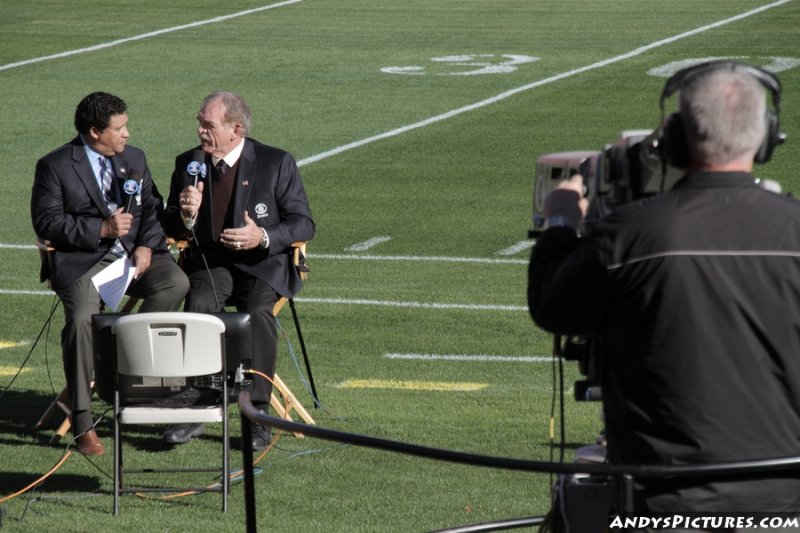 CBS Sports announcers Greg Gumbel & Dan Dierdorf