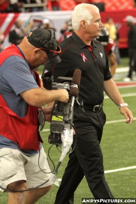 Atlanta Falcons head coach Mike Smith