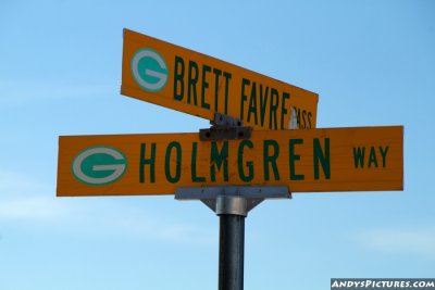 Corner of Brett Favre Pass and Holmgren Way