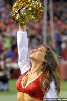 San Francisco 49ers cheerleader