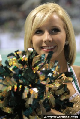 San Jose SaberCats cheerleader Brooklyn