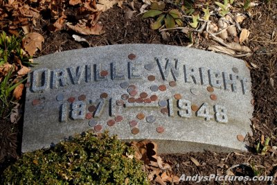 Orville Wright gravesite at Woodland Cemetery