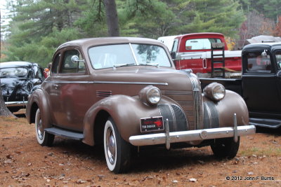 1939 Pontiac Coupe