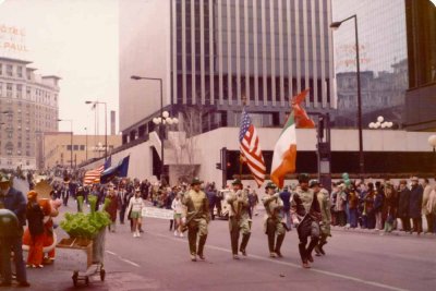 DOES ANYONE KNOW THE YEAR PAT O'BRIEN WAS GRAND MARSHAL OF THE PARADE? 