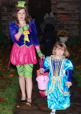 Paige and Avery trick or treating.jpg