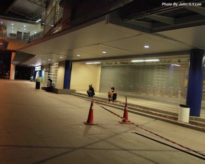 012 - Waiting For Monorail.jpg