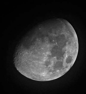 Moon Hazy  300    mm.jpg