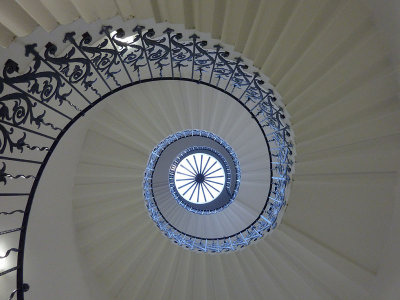 Tulip Staircase, Queens House