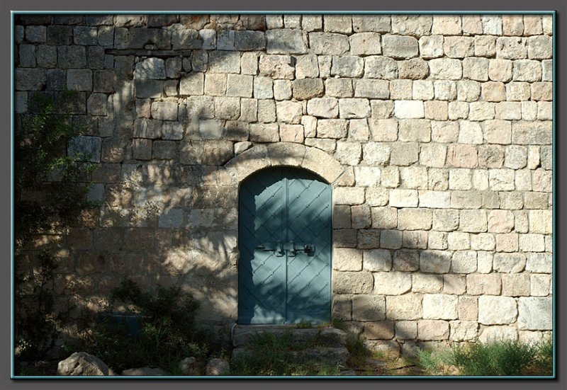 The door in the wall