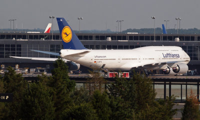 Lufthansa's new 747-8i aircraft