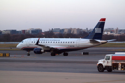 US Airways Express ERJ 170-100SU