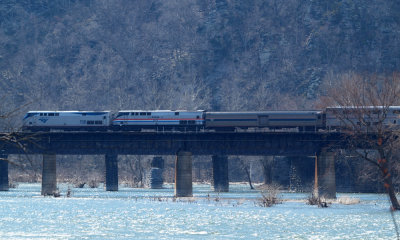 Capitol Limited stopped over the Potomac