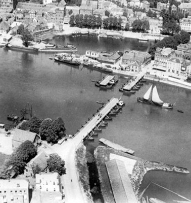 Arnhem old pontoon bridge