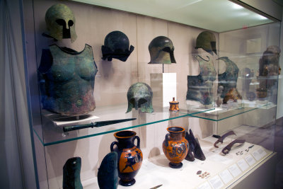 Bronze age weapons from the Greek world
